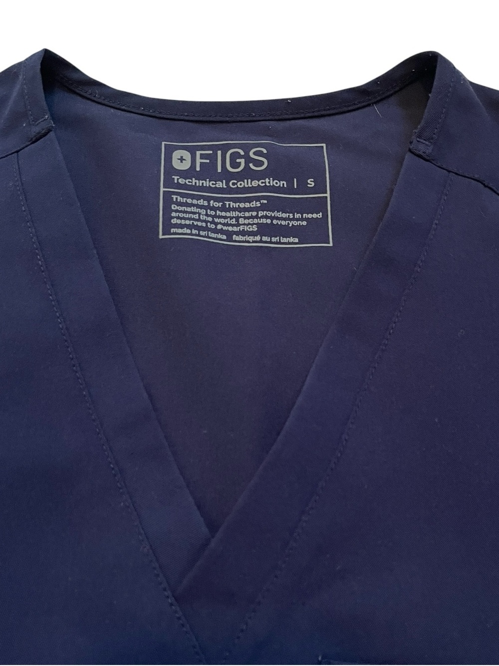 FIGS Catarina One Pocket Scrub Top Small Navy Healthcare Uniform - Picture 6 of 10